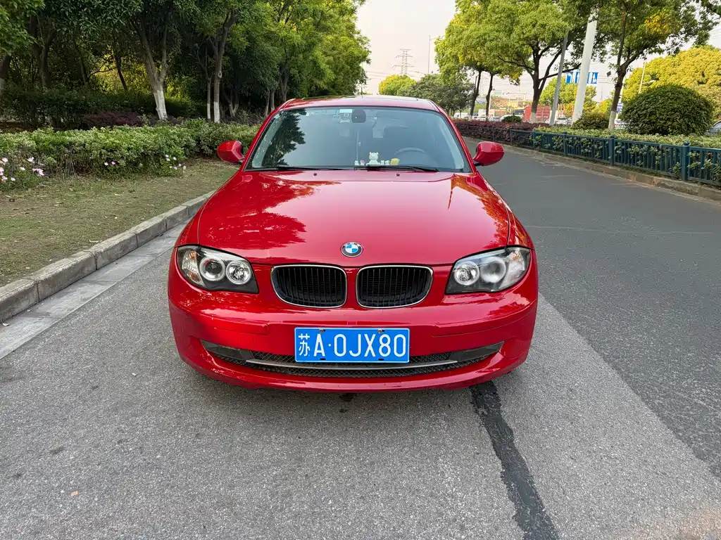 BMW 1 Series 2011 — фото 2