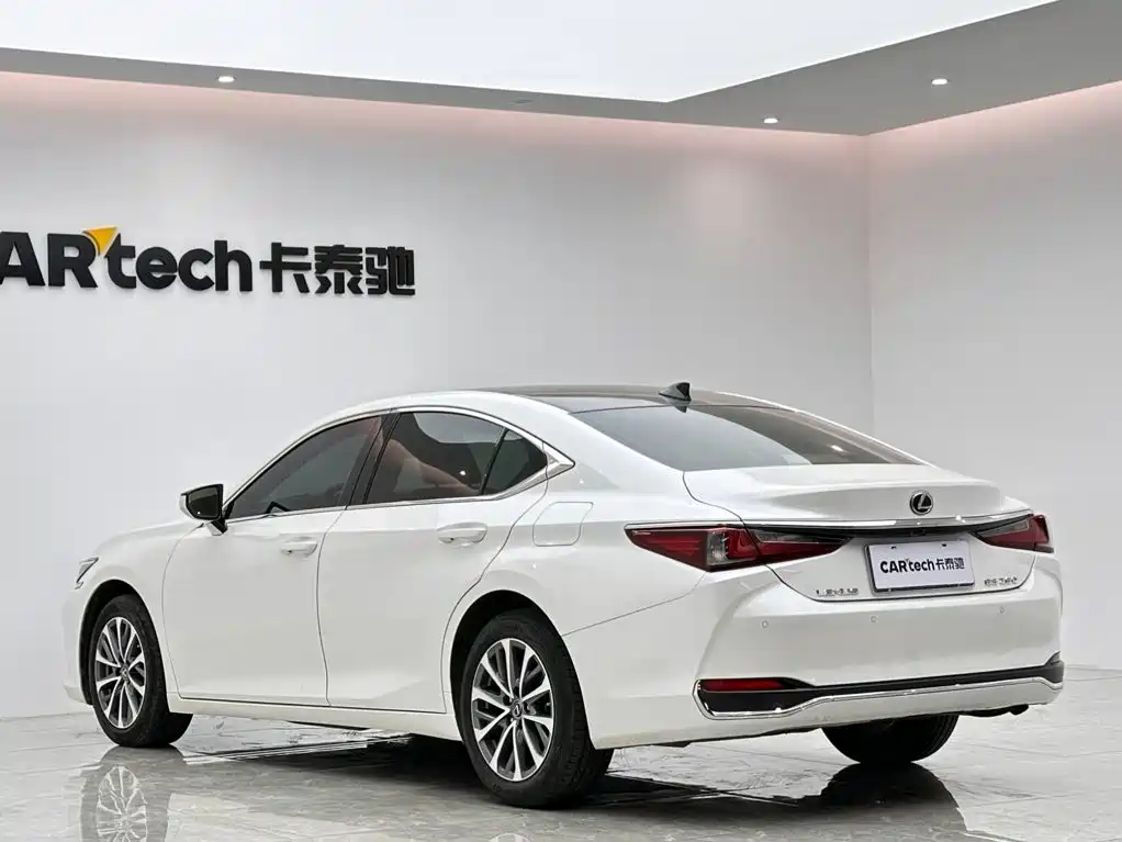 Lexus ES 2022 — фото 3