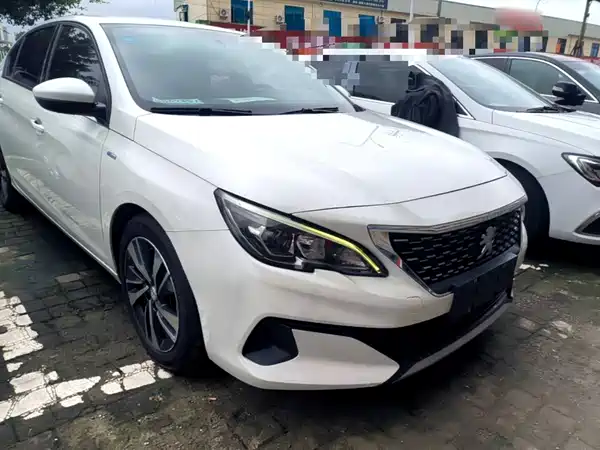 Peugeot 408 2019