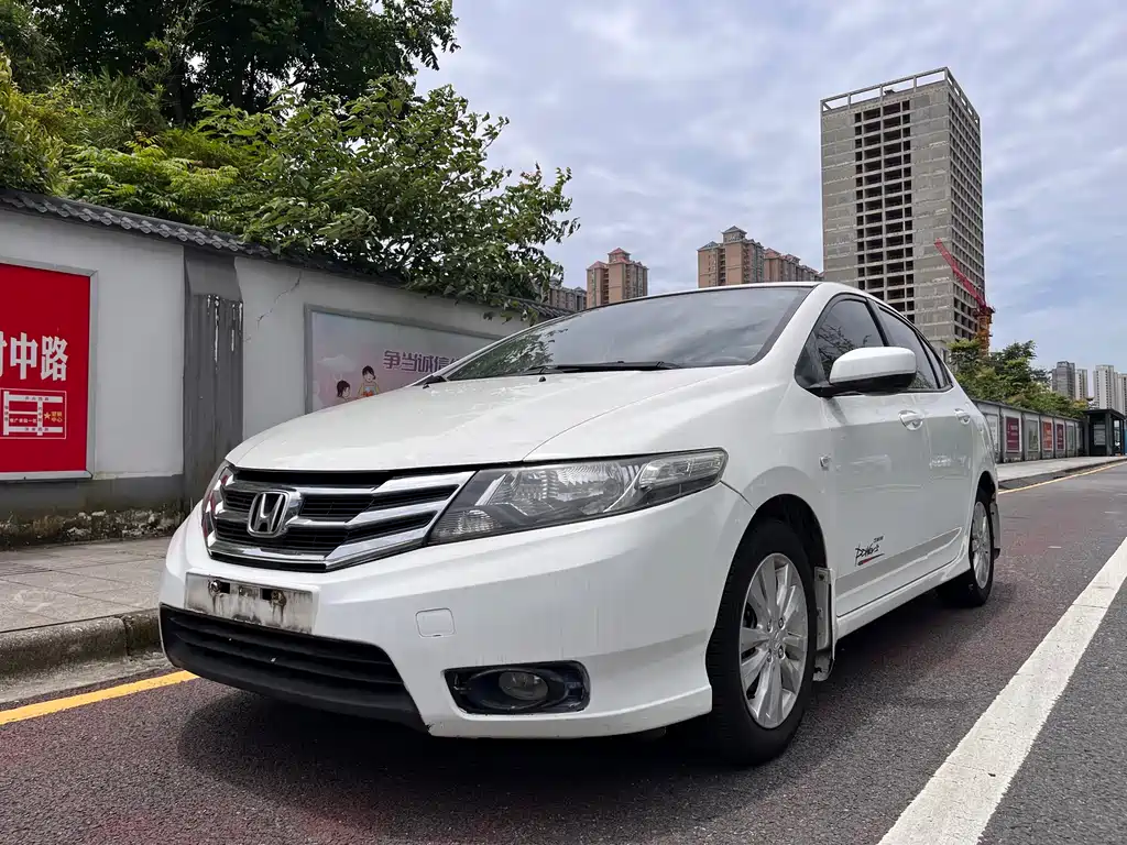 Honda City Classic 2014 — фото 1