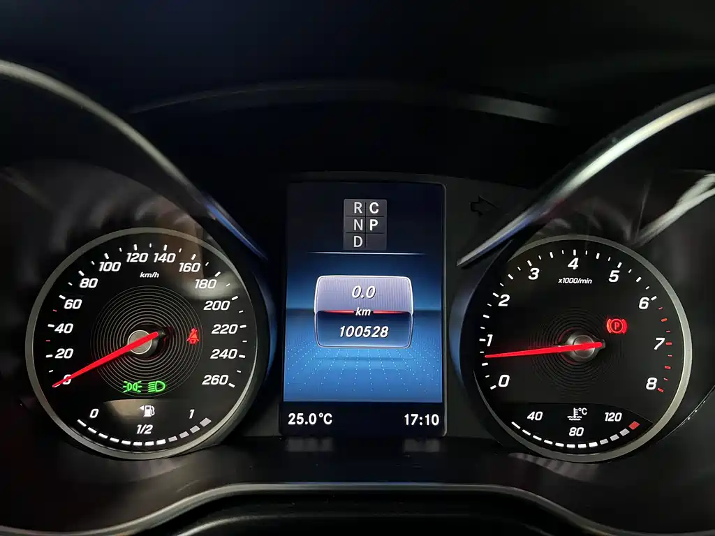 Mercedes-Benz V-Class 2022
