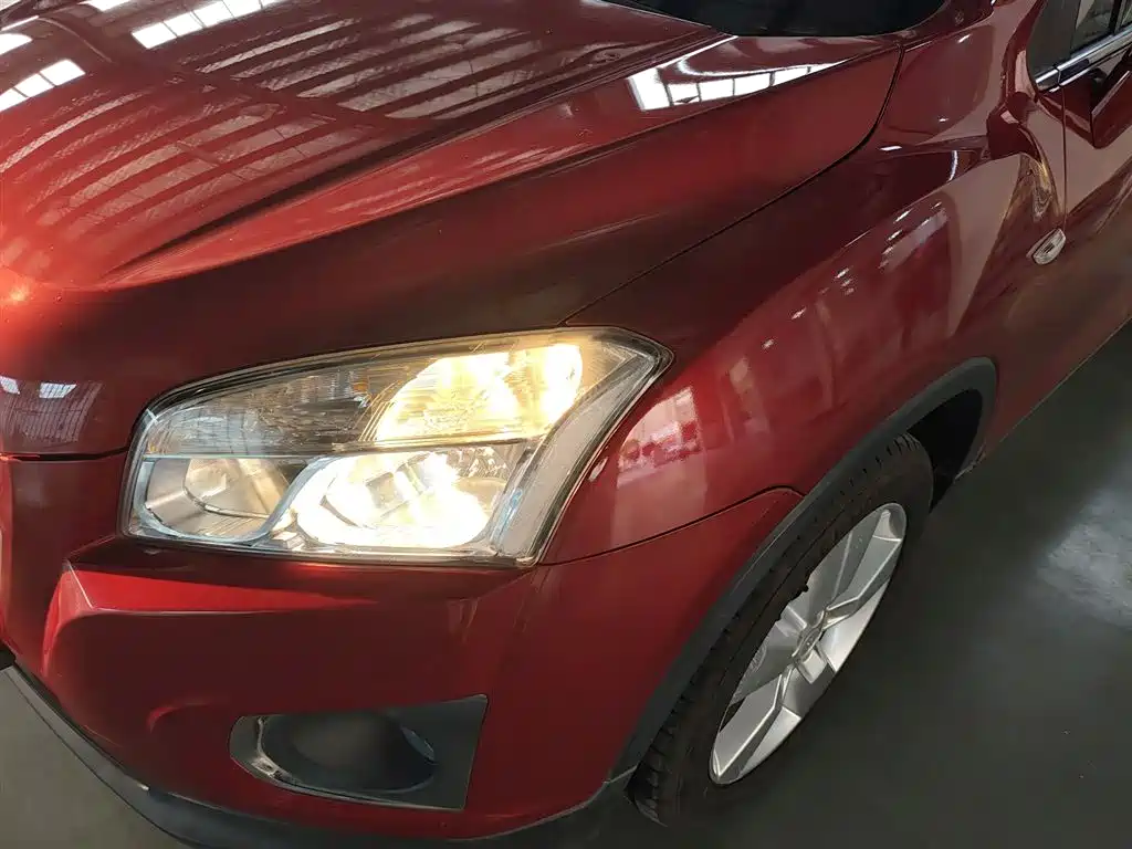 Chevrolet Trax 2015 — фото 18