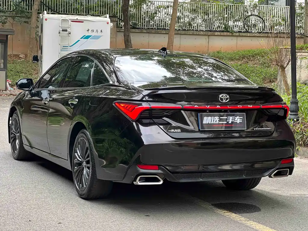 Toyota Avalon 2020 — фото 15