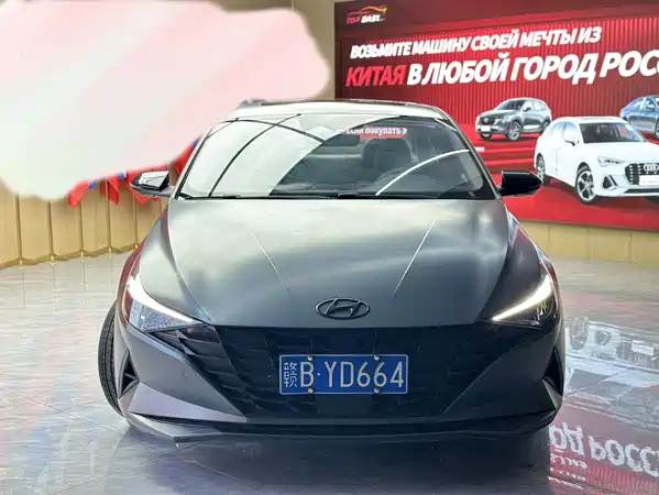 Hyundai Elantra 2023