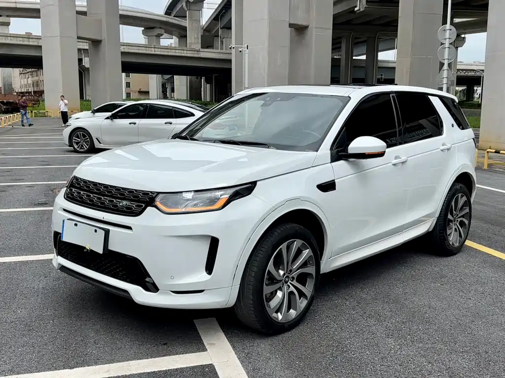 Land Rover Discovery Sport 2021 — фото 1