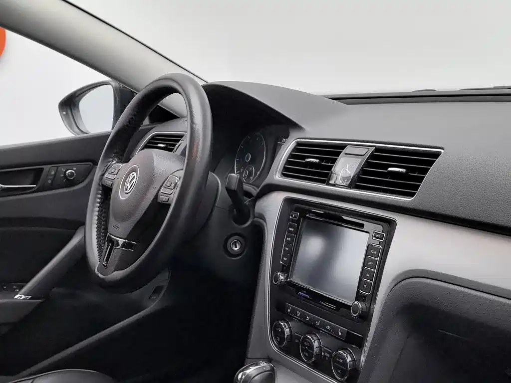 Volkswagen Passat 2015 — фото 22