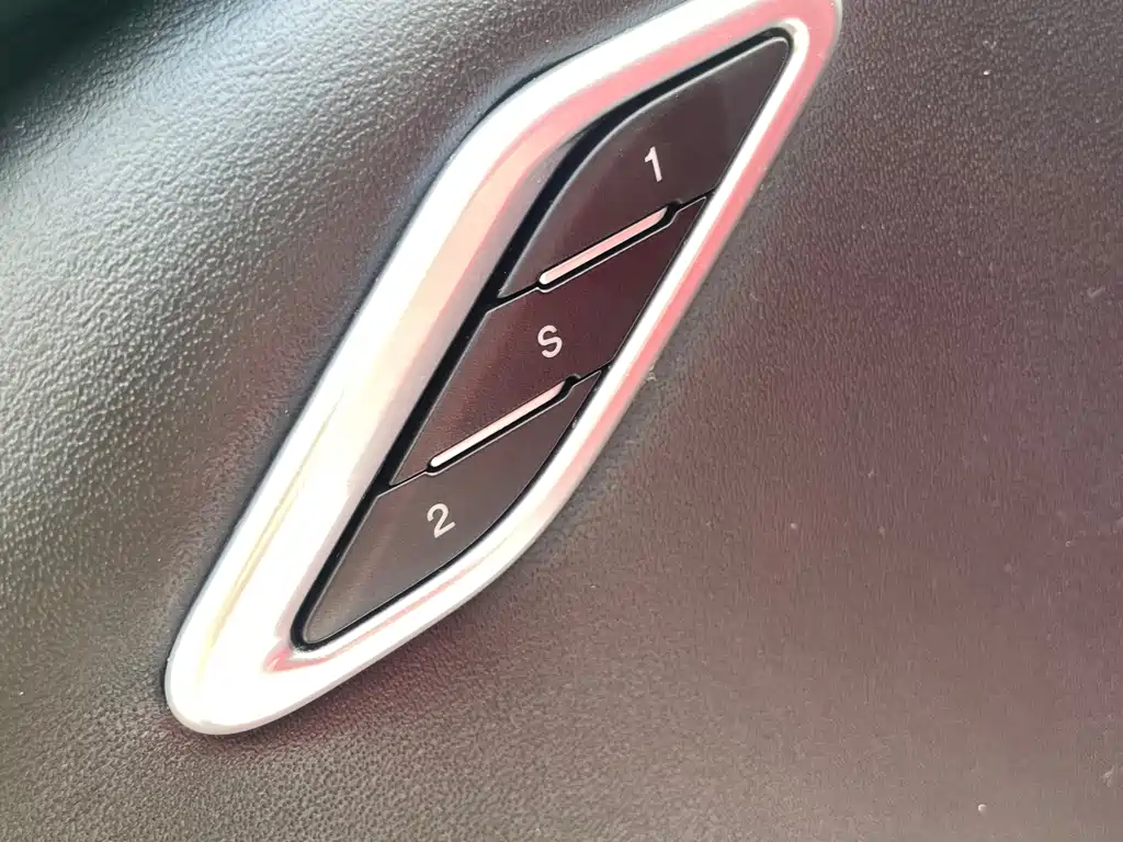 Maserati Ghibli 2016 — фото 13