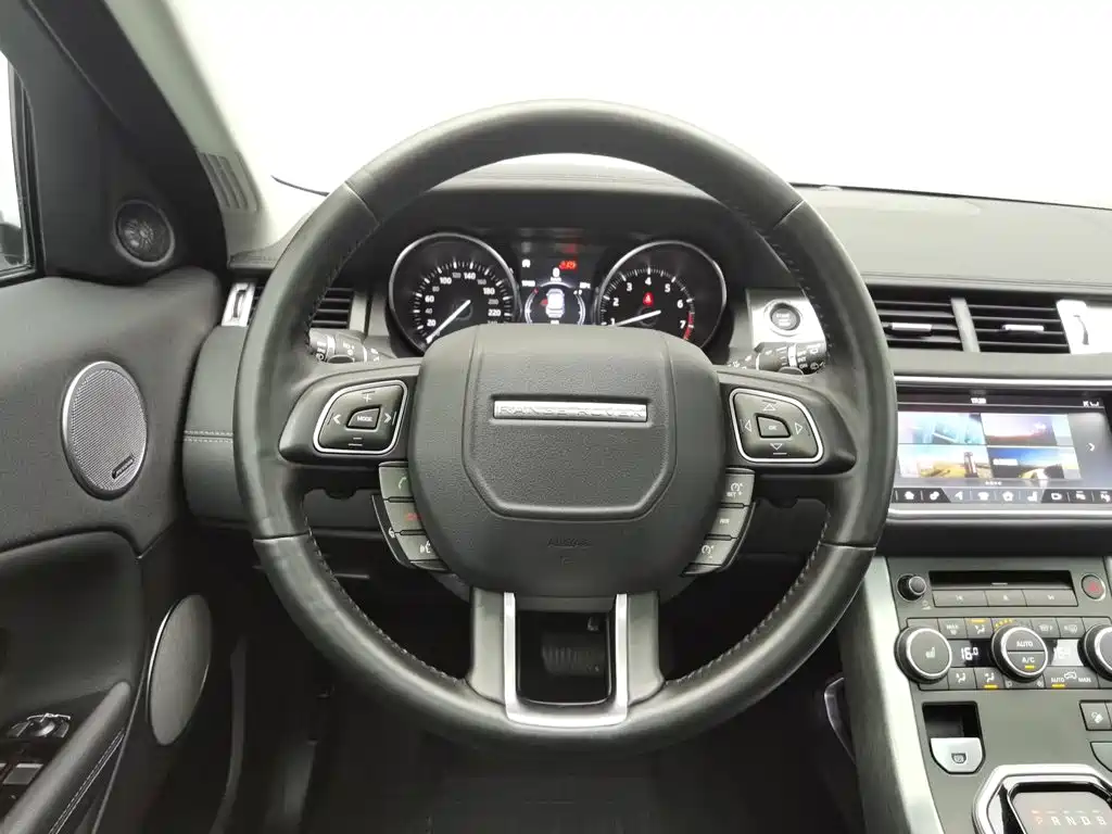 Land Rover Range Rover Evoque 2018 — фото 11
