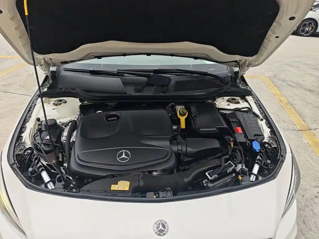 Mercedes-Benz CLA 2018 — фото 20