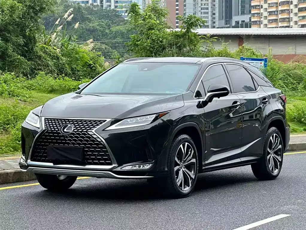 Lexus RX 2022