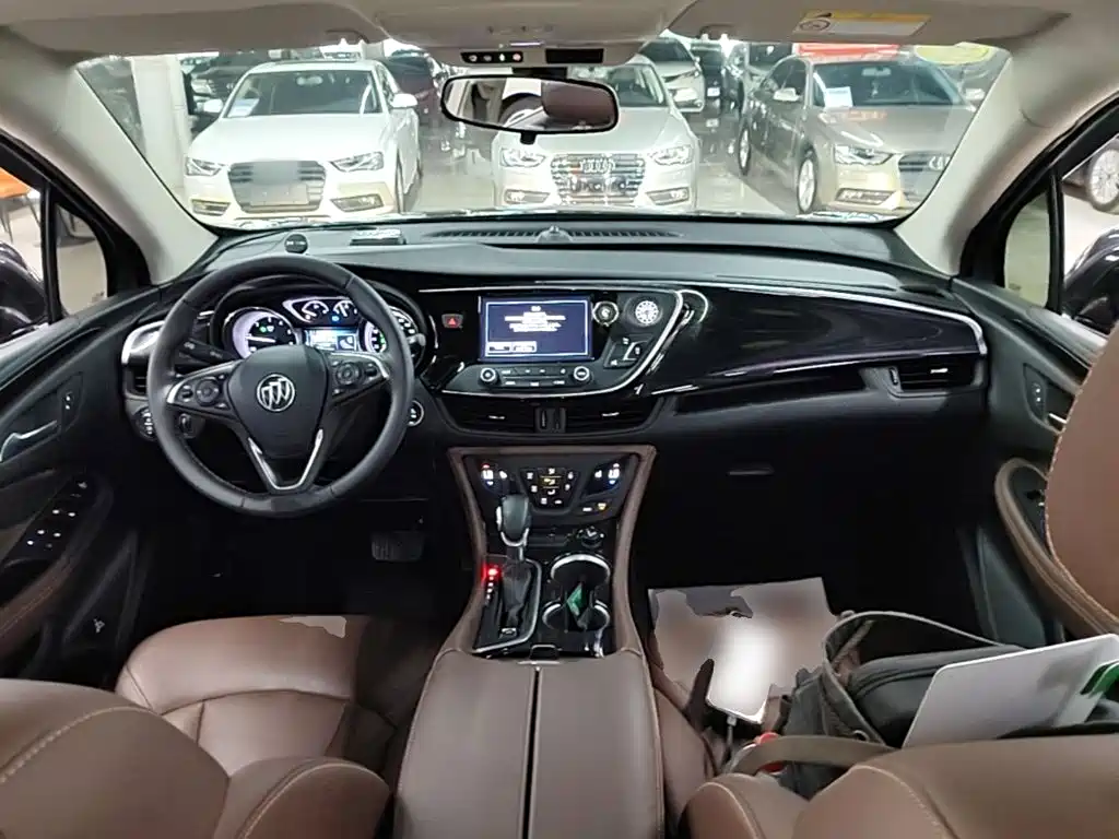 Buick Envision Plus 2018 — фото 10