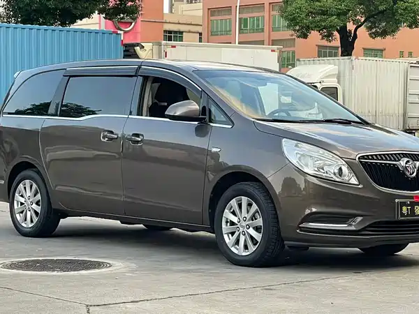 Buick GL8 2017