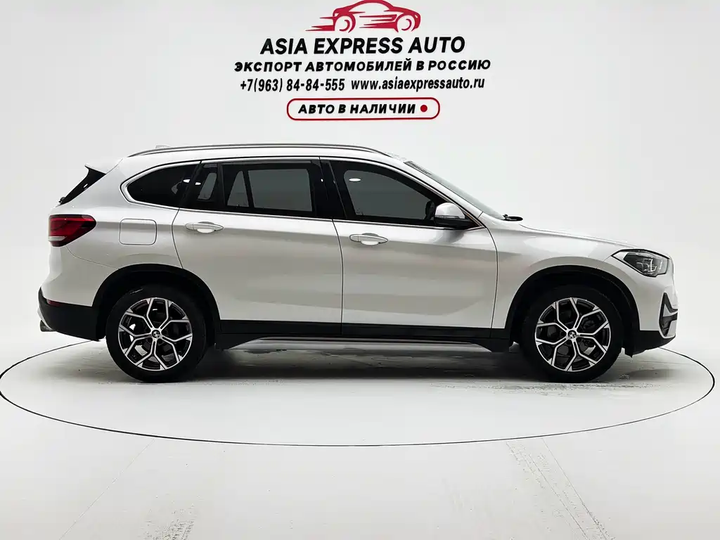 BMW X1 2022 — фото 9