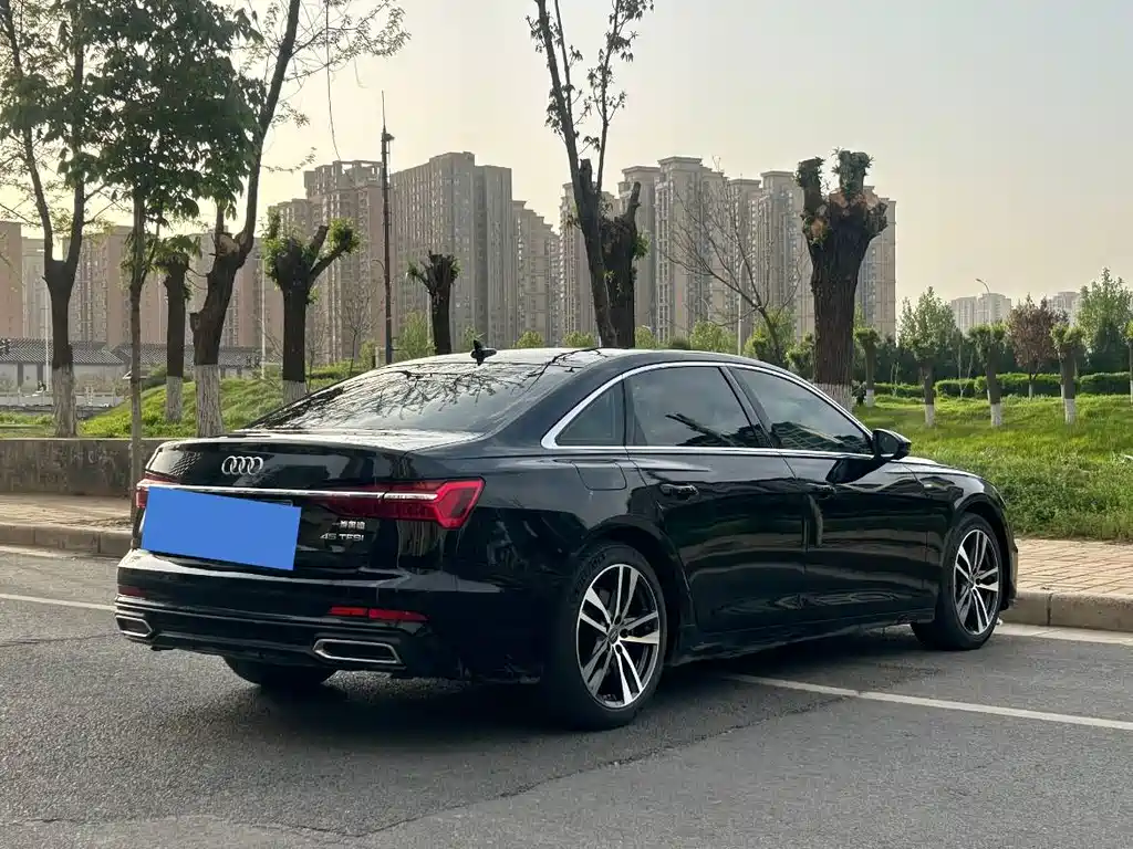 Audi A6L 2019 — фото 7