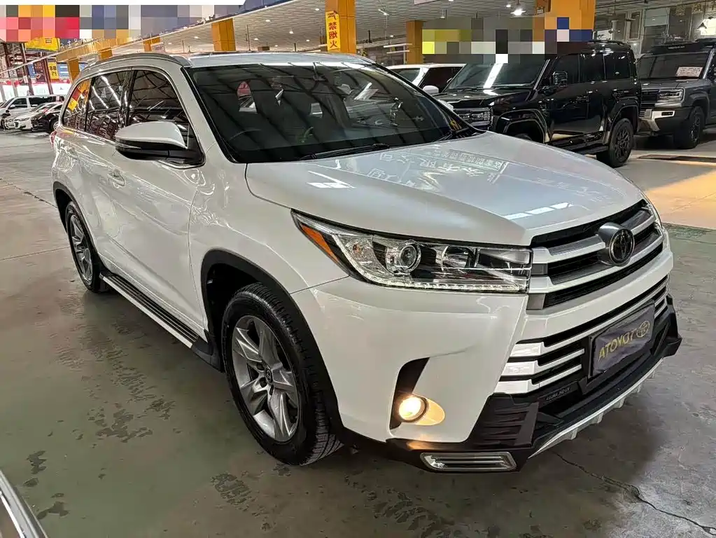 Toyota Highlander 2020