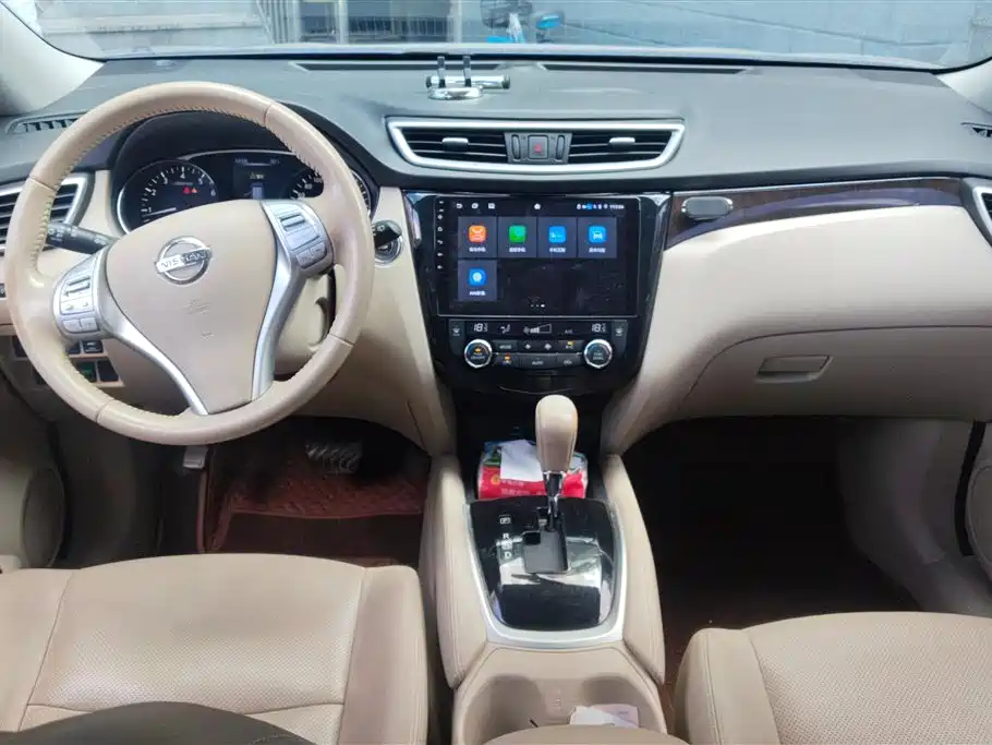 Nissan X-Trail 2015 — фото 12