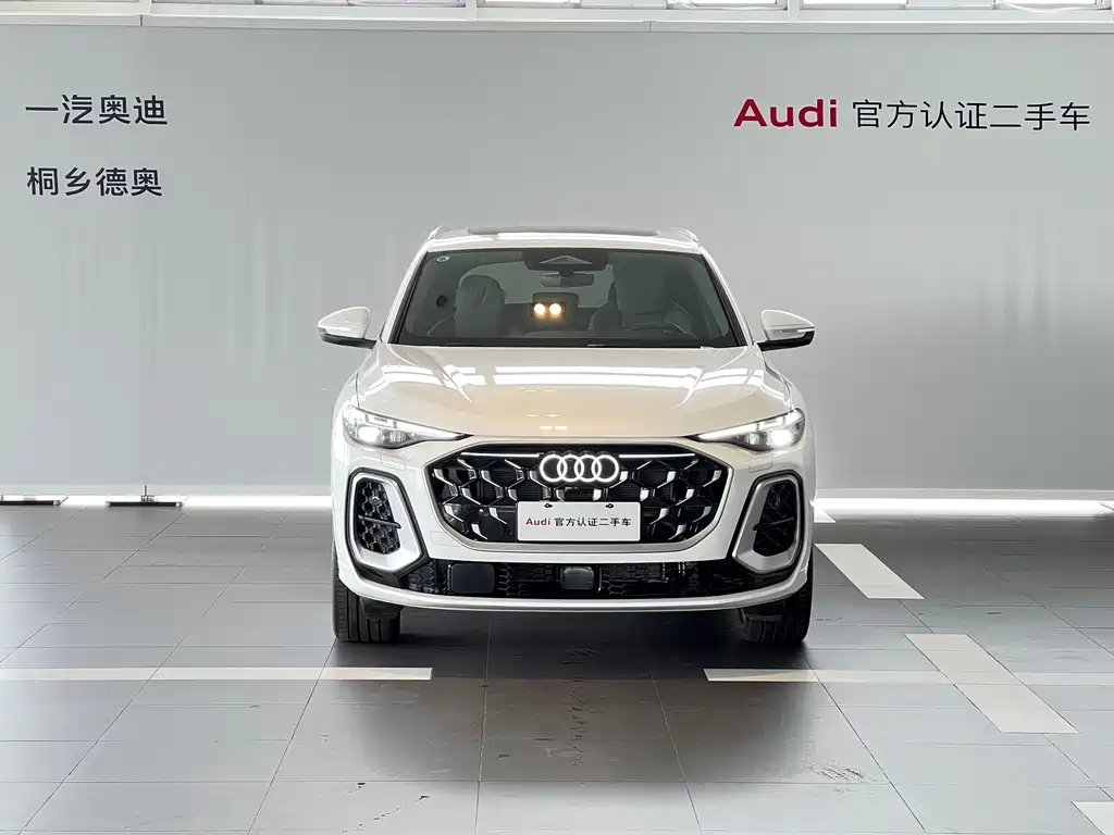 Audi Q5L 2025 — фото 2
