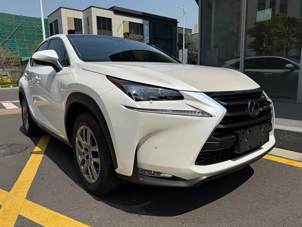 Lexus NX 2017 — фото 6