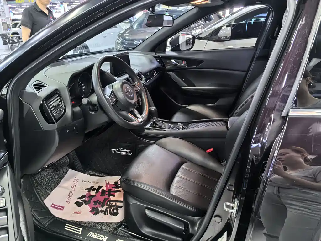 Mazda CX-4 2020