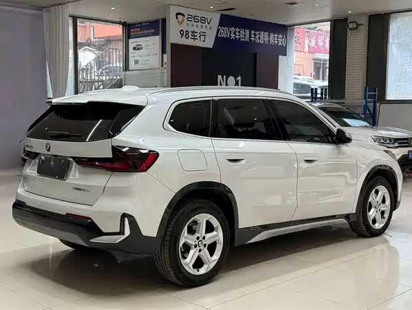 BMW X1 2023