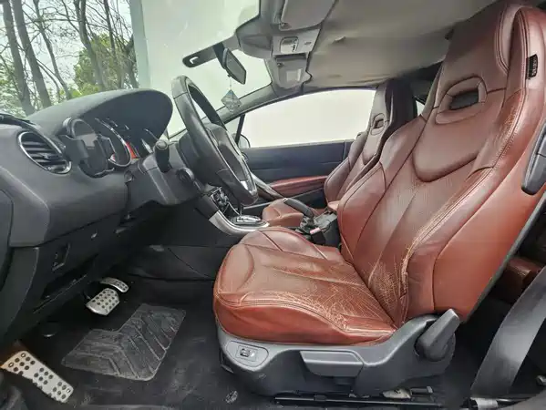 Peugeot 308 2012
