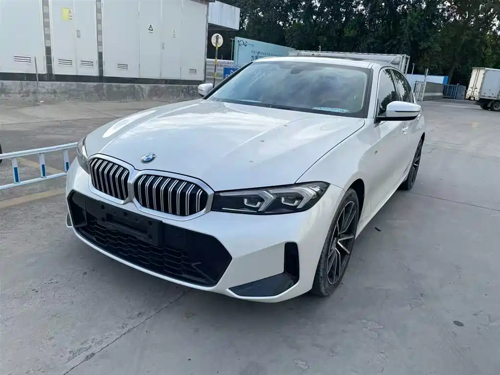 BMW 3 Series 2023