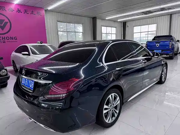 Mercedes-Benz C-Class 2022
