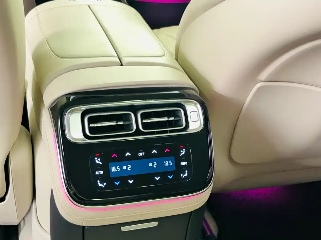 Mercedes-Benz S-Class 2022 — фото 9