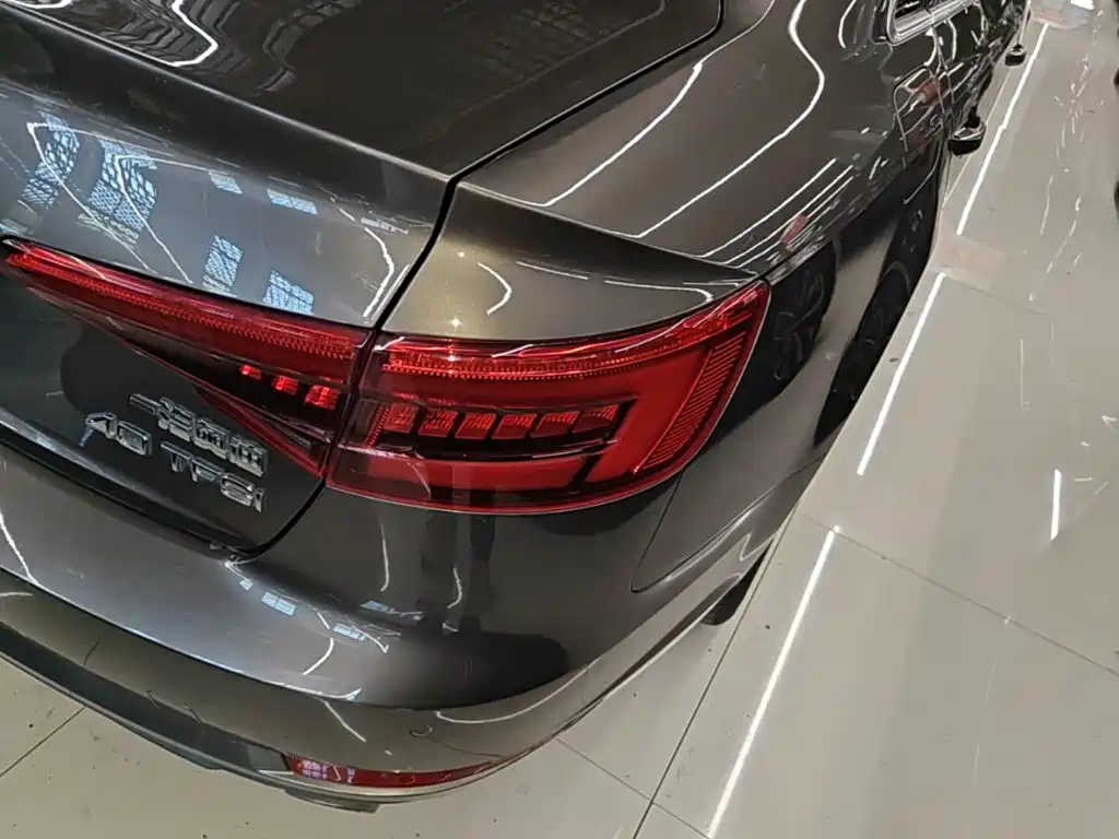 Audi A4L 2016 — фото 8