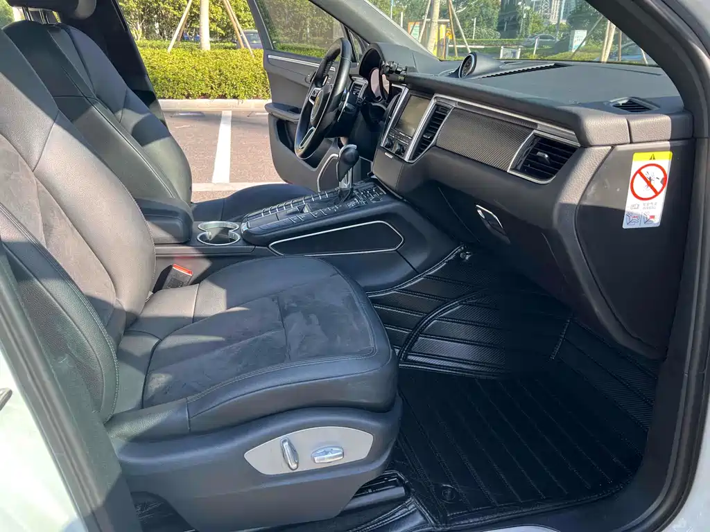 Porsche Macan 2016