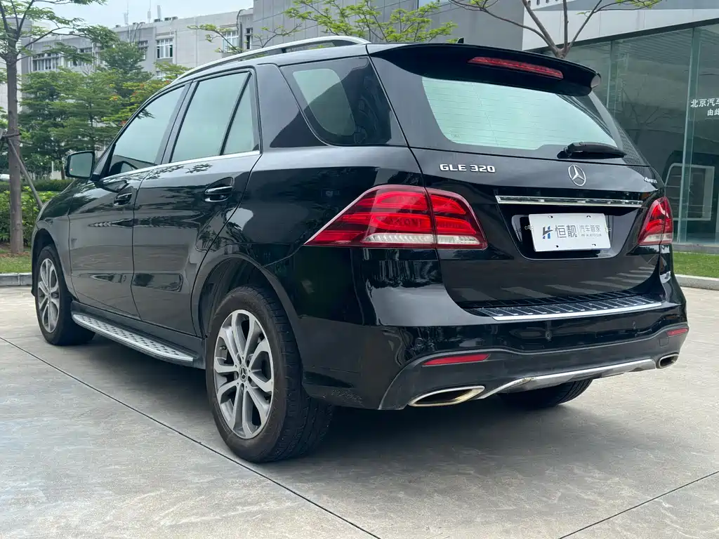 Mercedes-Benz GLE 2017