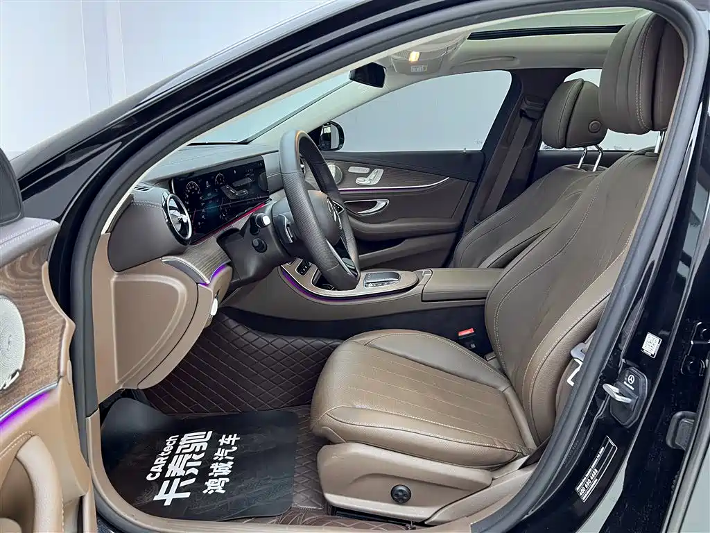 Mercedes-Benz E-Class 2023 — фото 19