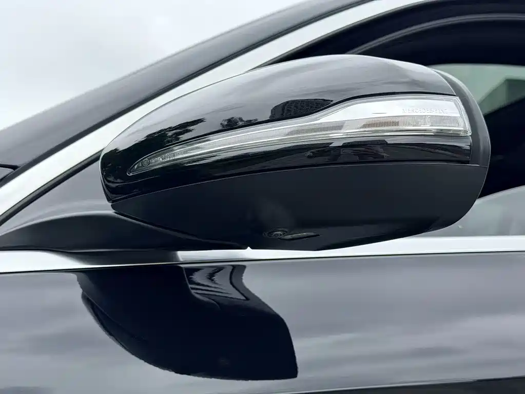 Mercedes-Benz GLC 2020 — фото 28