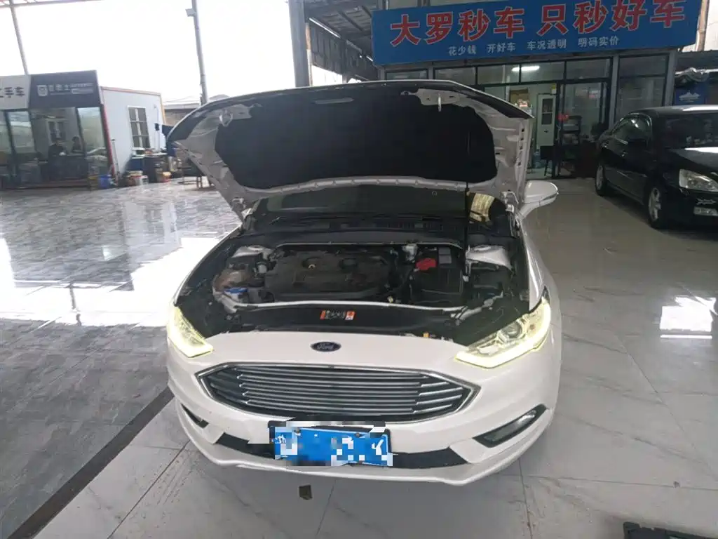 Ford Mondeo 2018 — фото 20