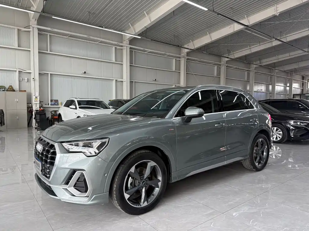 Audi Q3 2022