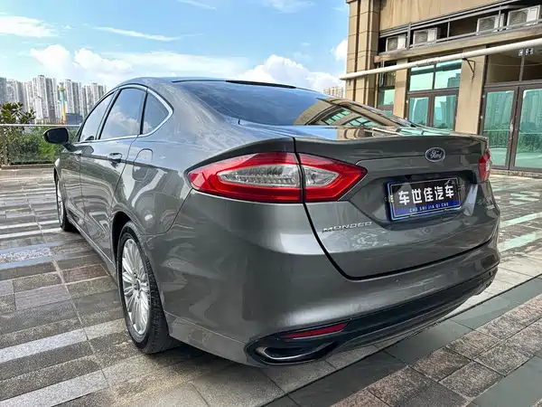 Ford Mondeo 2013