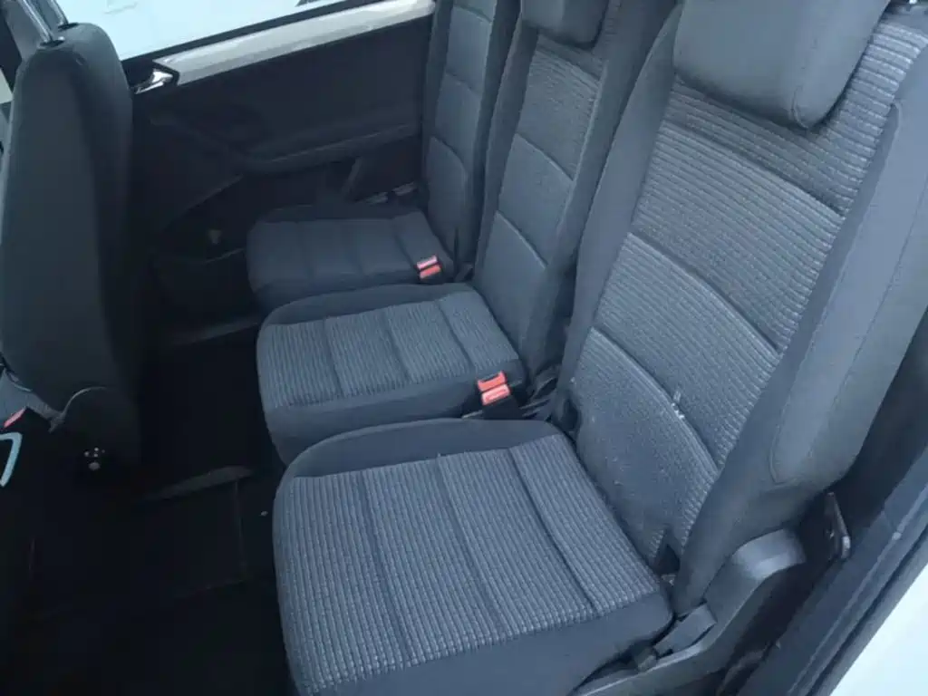Volkswagen Touran 2017 — фото 17