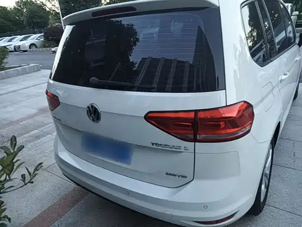 Volkswagen Touran 2017