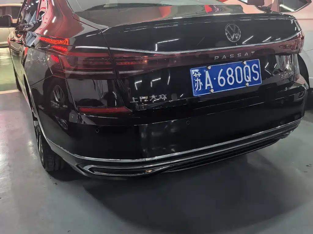 Volkswagen Passat 2023