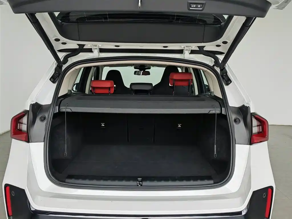 BMW X1 2024 — фото 16