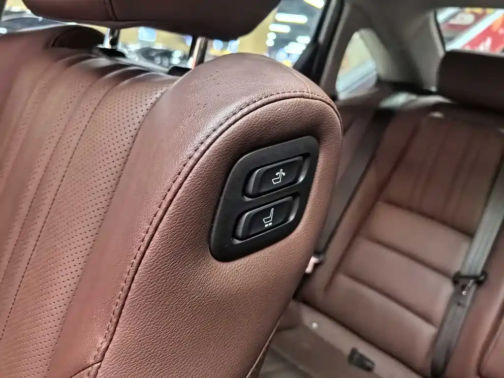 Honda Inspire 2021 — фото 14