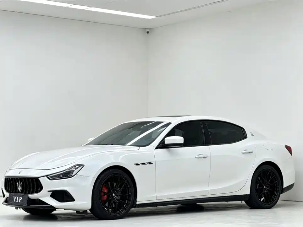 Maserati Ghibli 2016