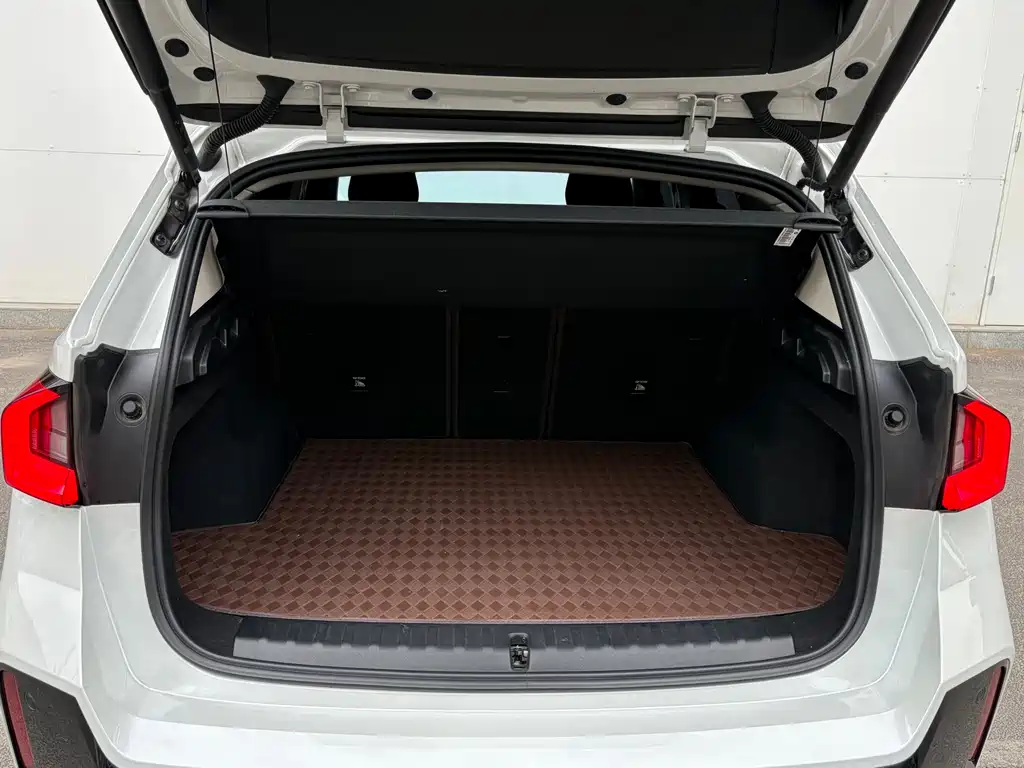 BMW X1 2025 — фото 17