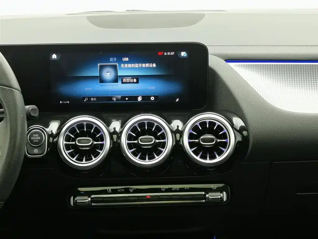 Mercedes-Benz GLA 2022 — фото 12
