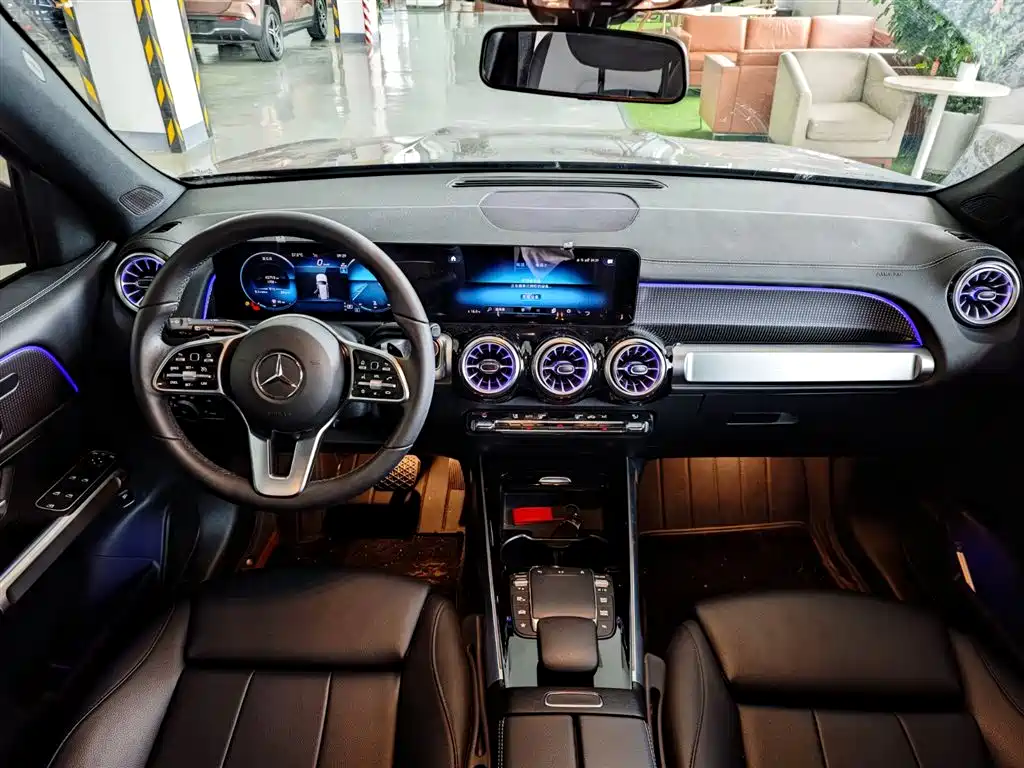 Mercedes-Benz GLB 2023 — фото 22