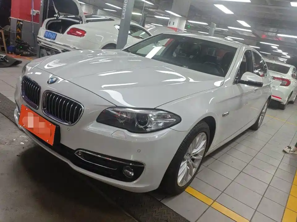 BMW 5 Series 2014