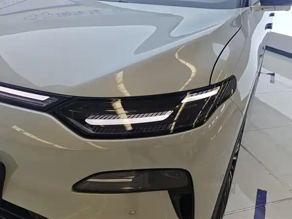 Leapmotor C11 2025