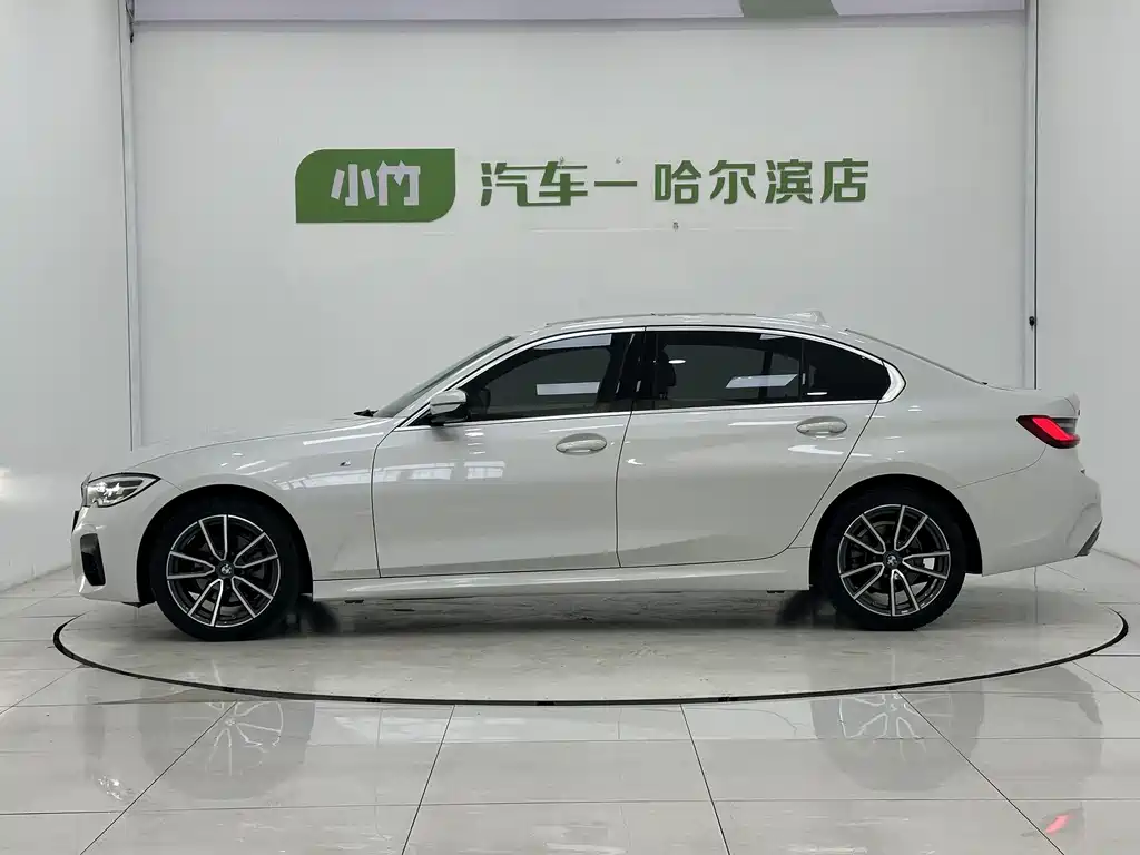 BMW 3 Series 2022
