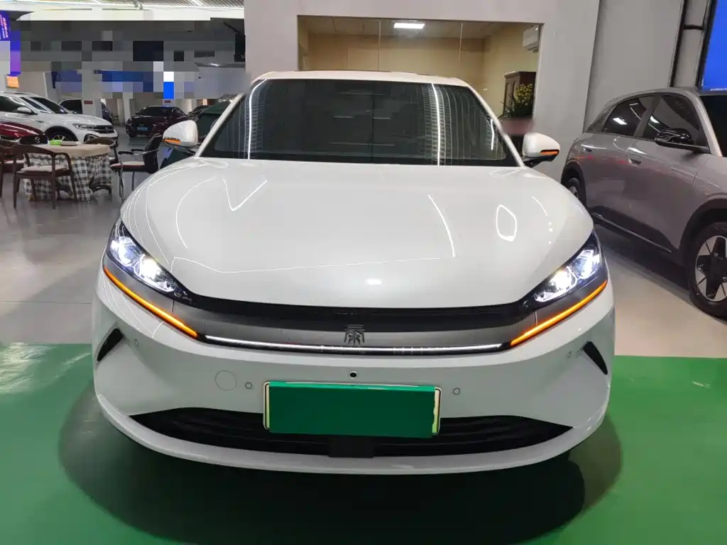BYD Qin L 2025 — фото 3