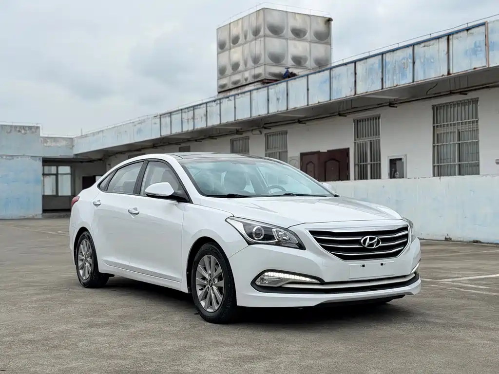 Hyundai Mistra 2014 — фото 3